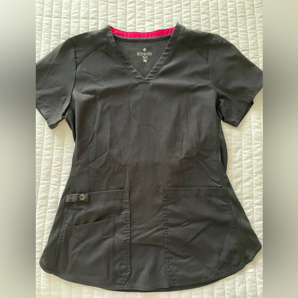 Med Couture scrub top